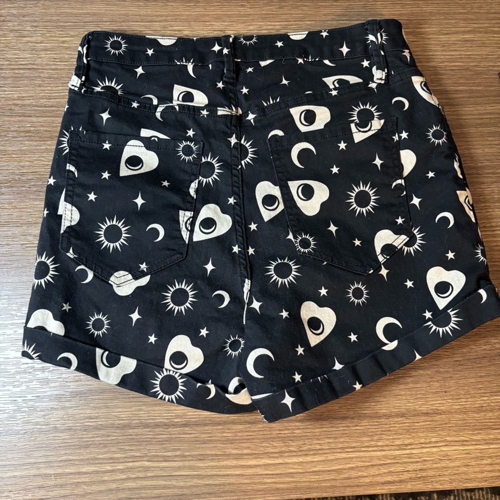Hot Topic Black Shorts with White Celestial Design - Picture 4 of 4